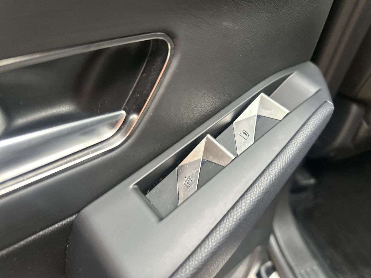 2021 DS AUTOMOBILES DS 7 2021 DS AUTOMOBILES DS 7