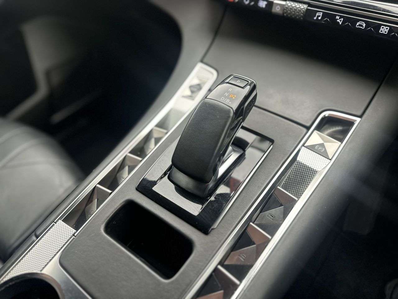 2021 DS AUTOMOBILES DS 7 2021 DS AUTOMOBILES DS 7