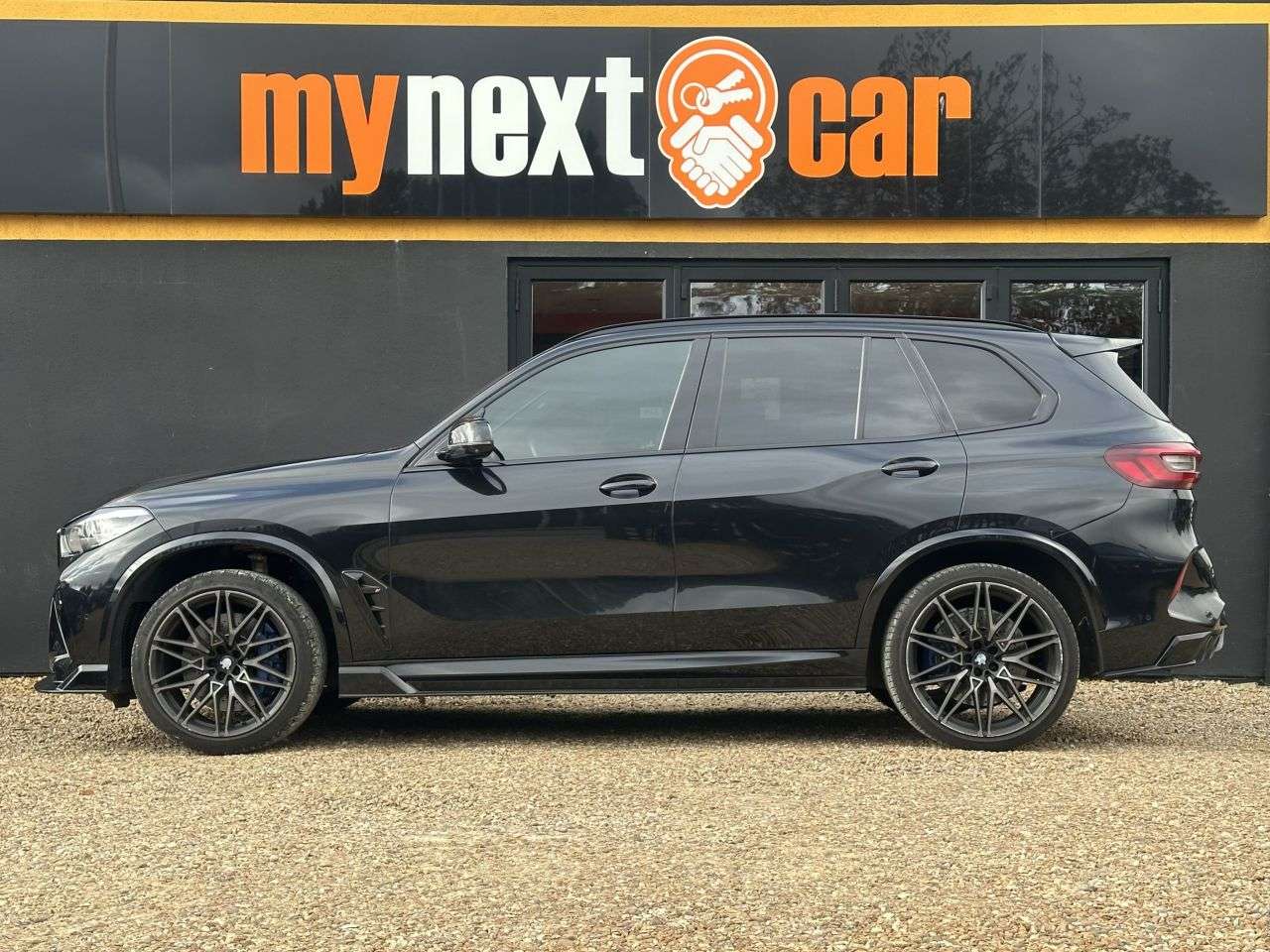 2020 BMW X5 M 2020 BMW X5 M