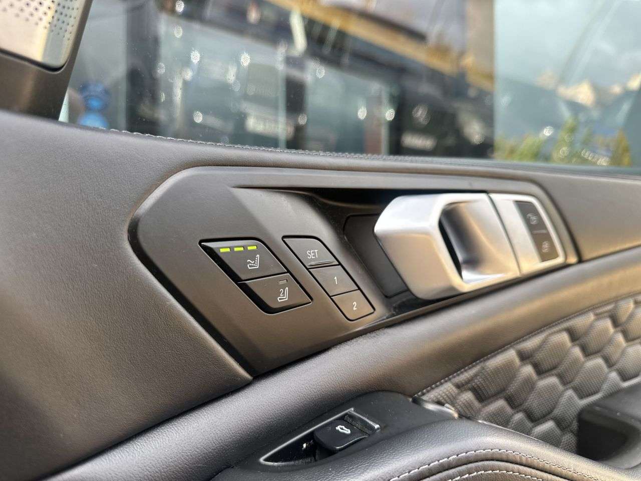 2020 BMW X5 M 2020 BMW X5 M