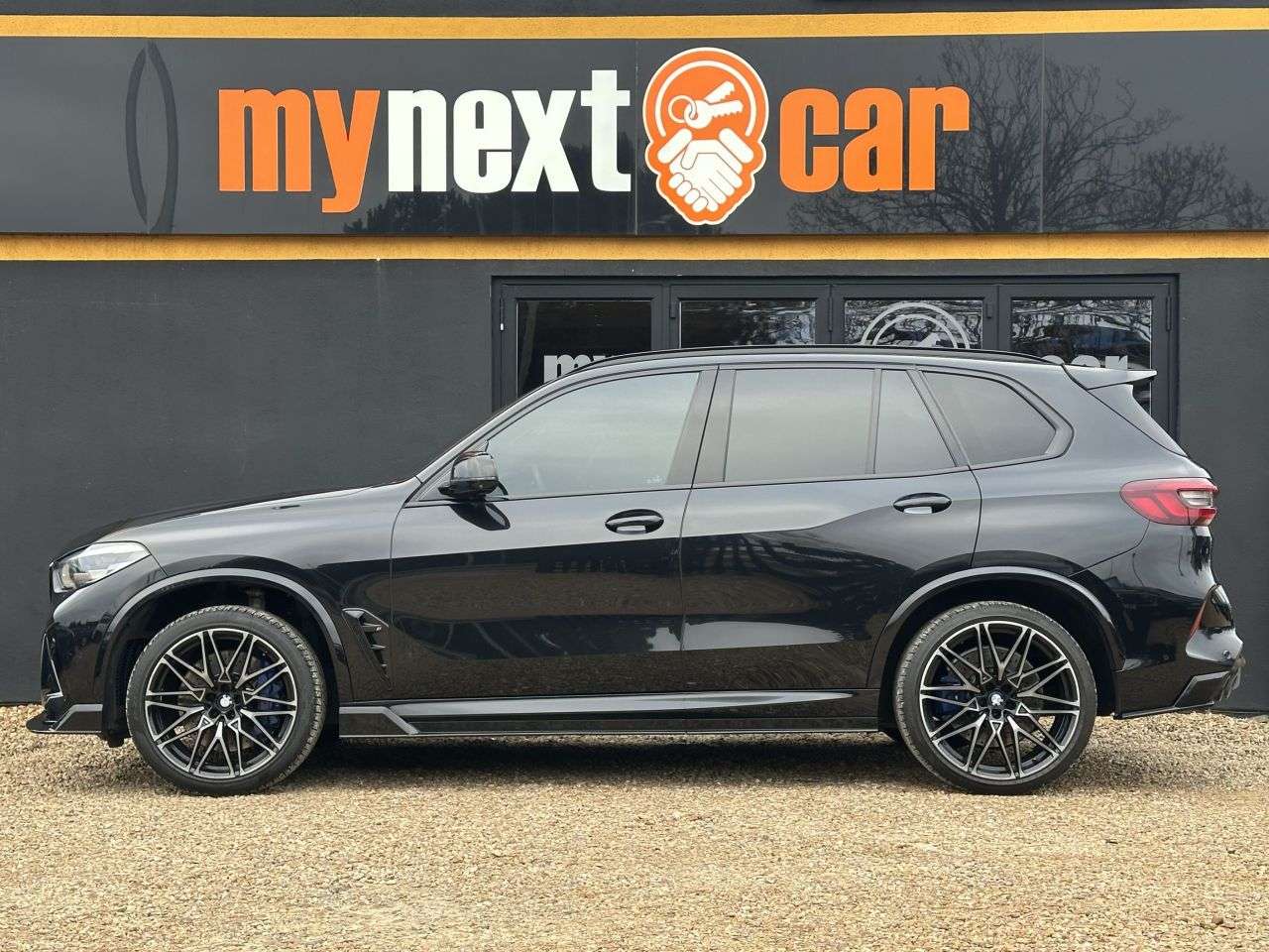 2020 BMW X5 M 2020 BMW X5 M