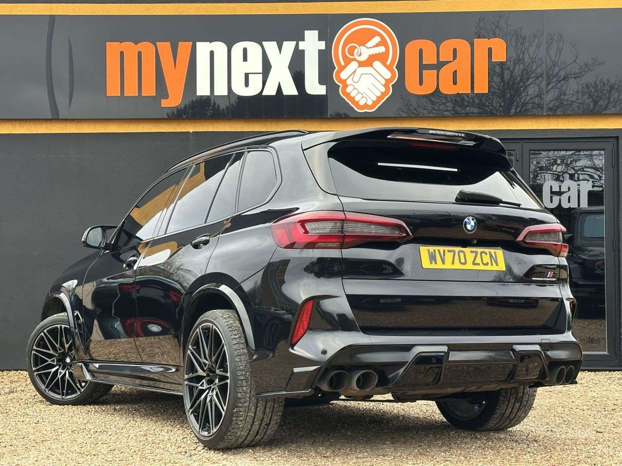 2020 BMW X5 M 2020 BMW X5 M