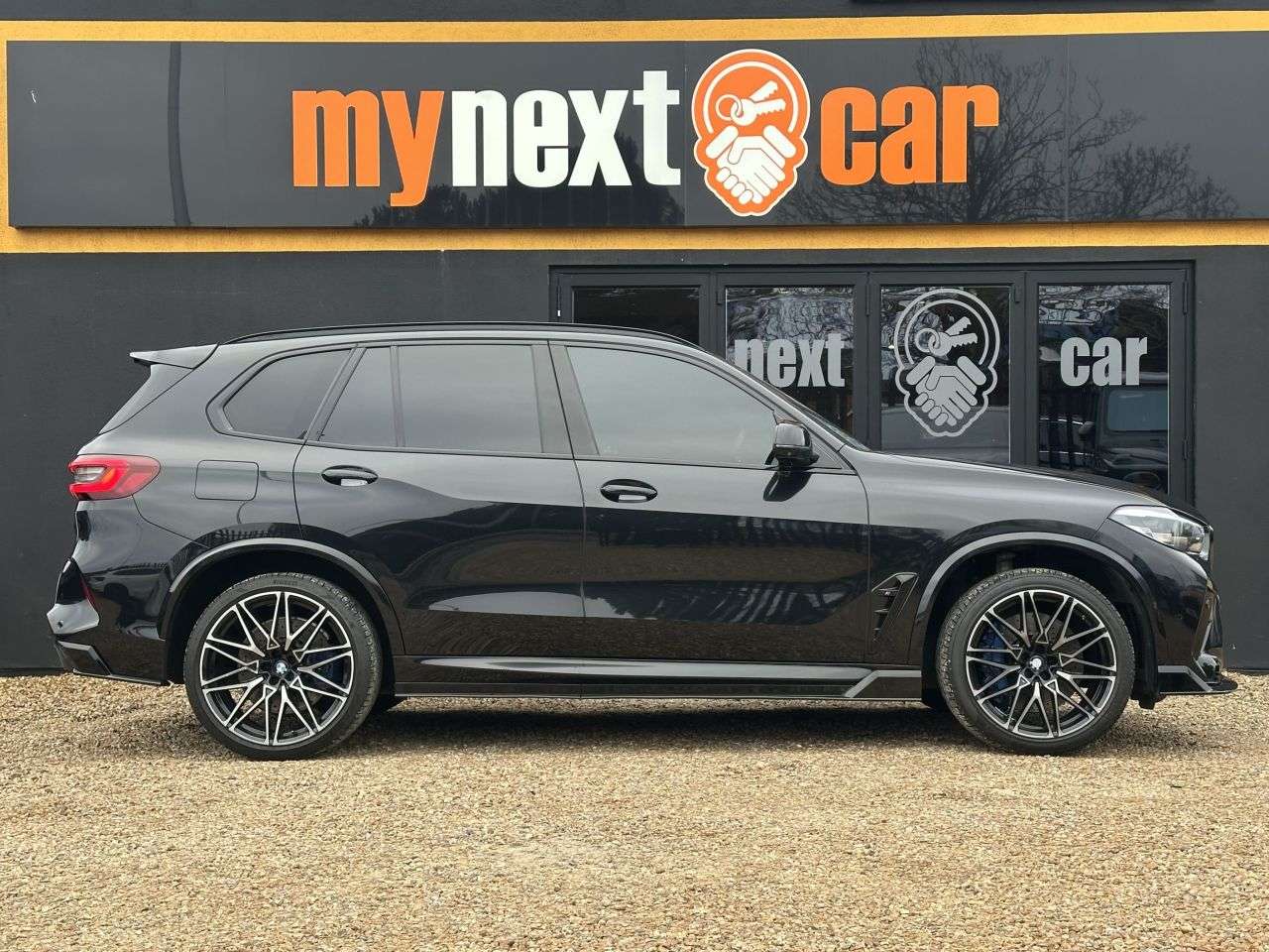 2020 BMW X5 M 2020 BMW X5 M