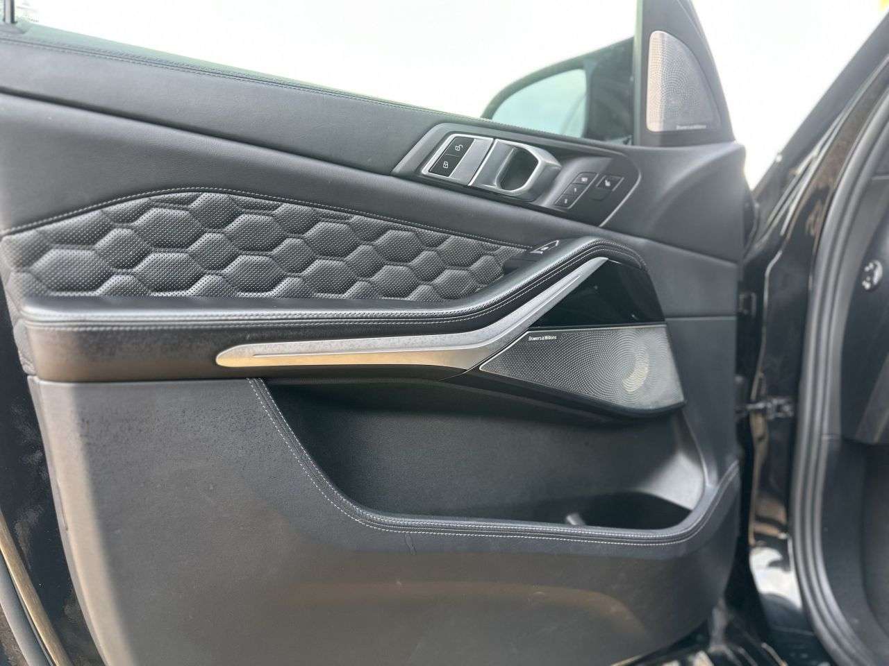 2020 BMW X5 M 2020 BMW X5 M