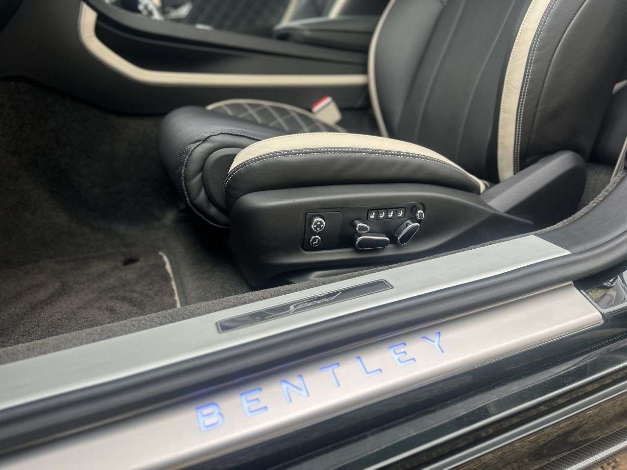 2022 BENTLEY CONTINENTAL 2022 BENTLEY CONTINENTAL