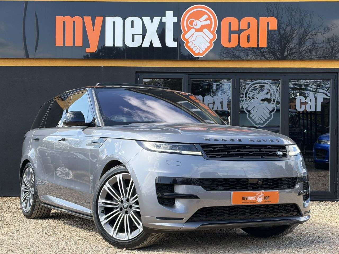 A 2023 LAND ROVER RANGE ROVER SPORT 3.0 D350 MHEV Autobiography SUV 5dr Diesel Auto 4WD Euro 6 (s/s) (350 ps) * A 2023 LAND ROVER RANGE ROVER SPORT 3.0 D350 MHEV Autobiography SUV 5dr Diesel Auto 4WD Euro 6 (s/s) (350 ps) *