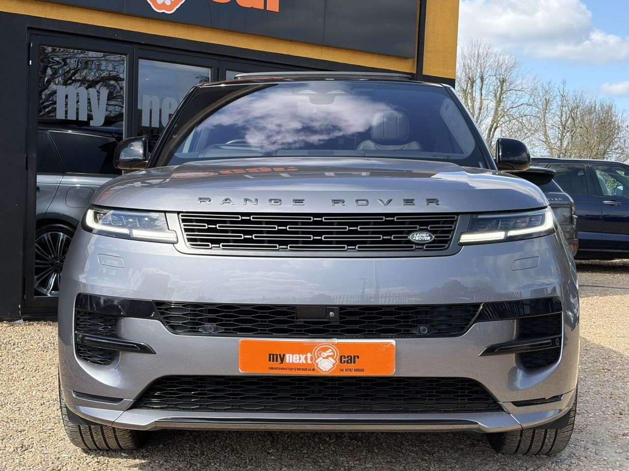 A 2023 LAND ROVER RANGE ROVER SPORT 3.0 D350 MHEV Autobiography SUV 5dr Diesel Auto 4WD Euro 6 (s/s) (350 ps) * A 2023 LAND ROVER RANGE ROVER SPORT 3.0 D350 MHEV Autobiography SUV 5dr Diesel Auto 4WD Euro 6 (s/s) (350 ps) *