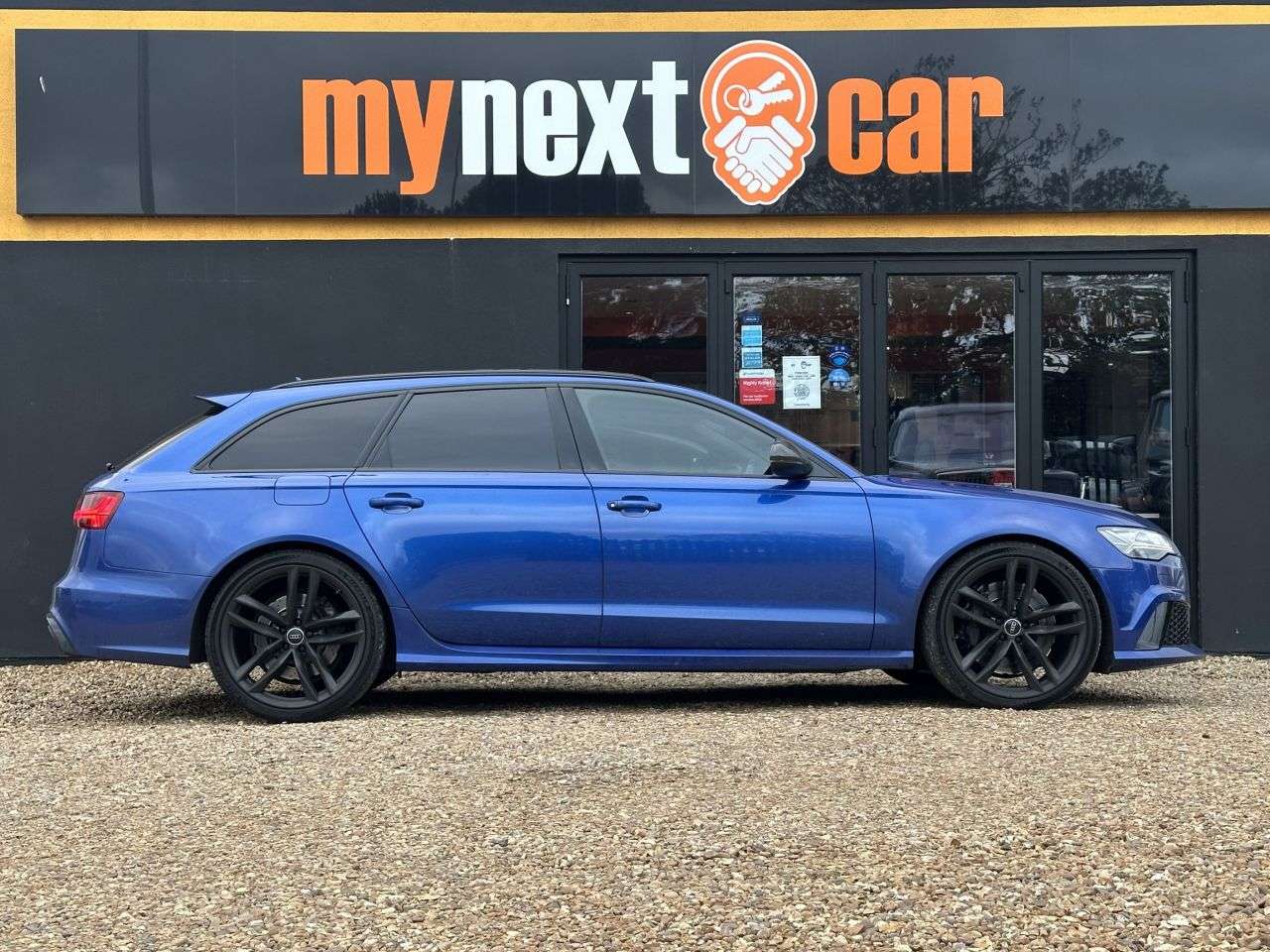 2015 AUDI RS6 AVANT 2015 AUDI RS6 AVANT