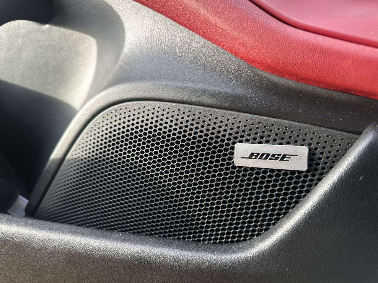 2020 PORSCHE TAYCAN 2020 PORSCHE TAYCAN