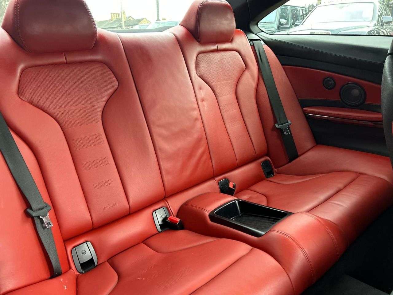 2016 BMW M4 2016 BMW M4