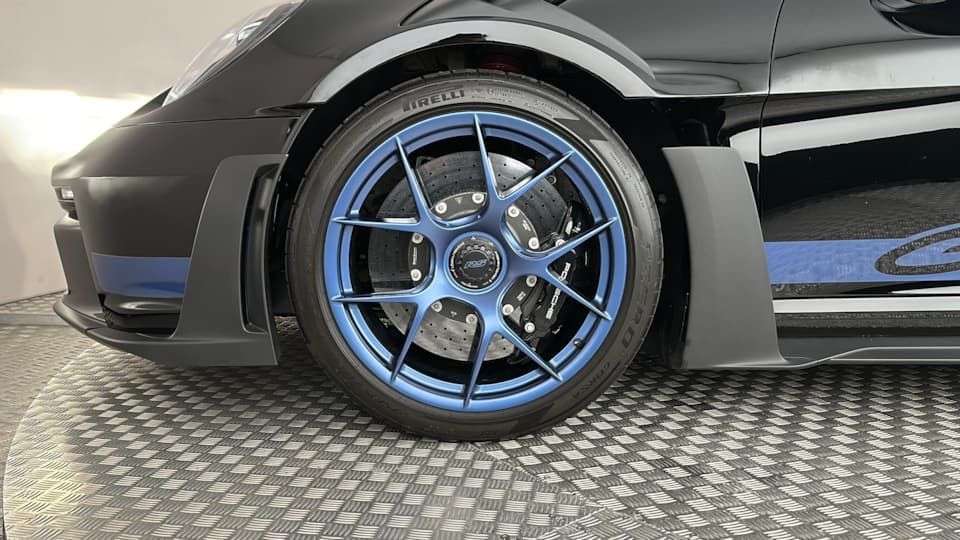 null PORSCHE 911 null PORSCHE 911