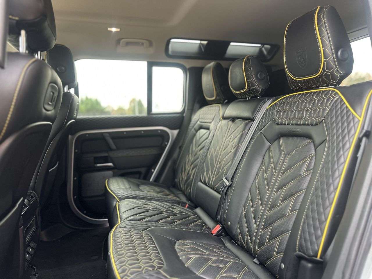 null LAND ROVER DEFENDER null LAND ROVER DEFENDER