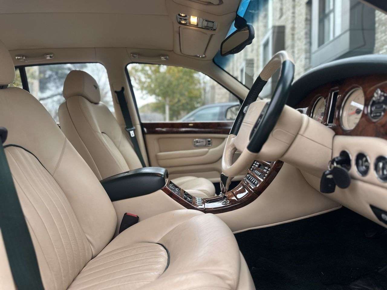 2001 BENTLEY ARNAGE 2001 BENTLEY ARNAGE