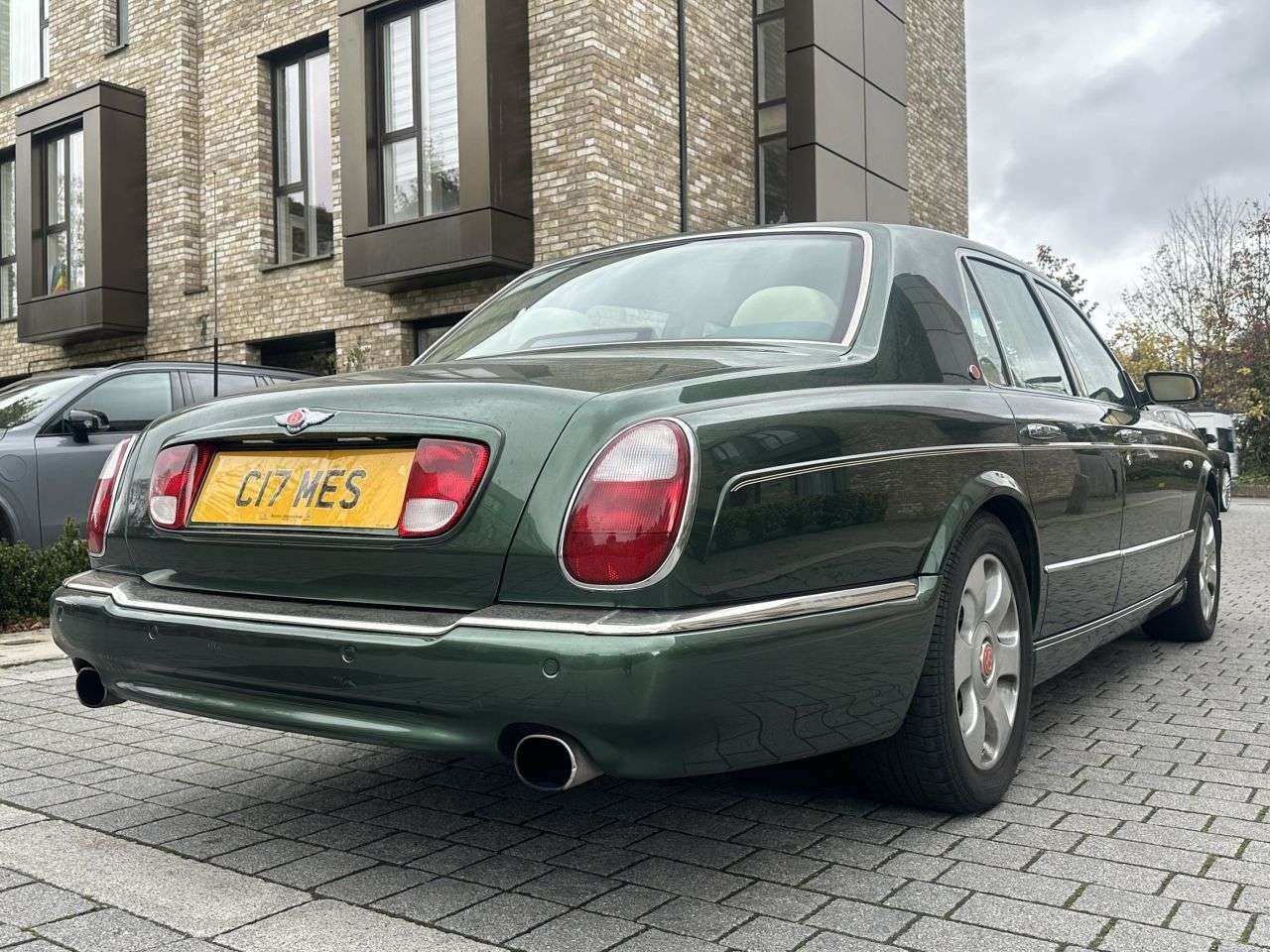 2001 BENTLEY ARNAGE 2001 BENTLEY ARNAGE