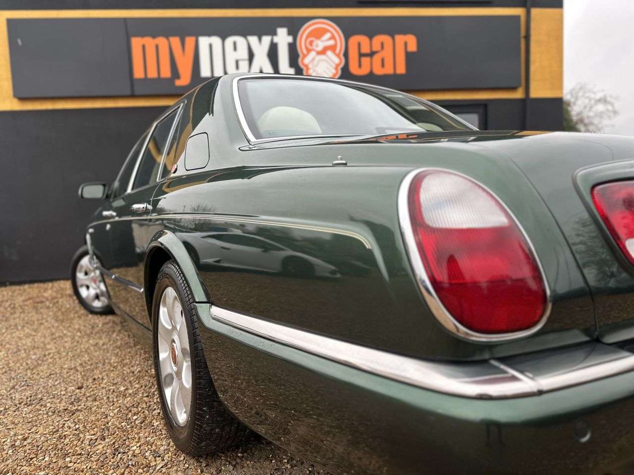 2001 BENTLEY ARNAGE 2001 BENTLEY ARNAGE