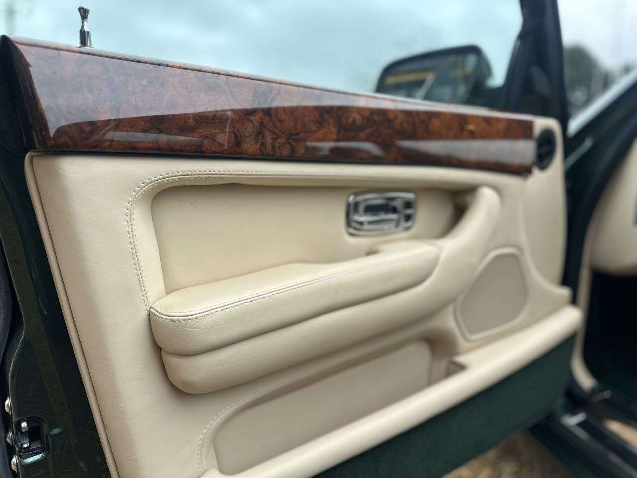 2001 BENTLEY ARNAGE 2001 BENTLEY ARNAGE