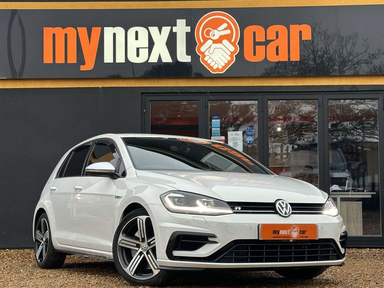 2017 VOLKSWAGEN GOLF 2017 VOLKSWAGEN GOLF