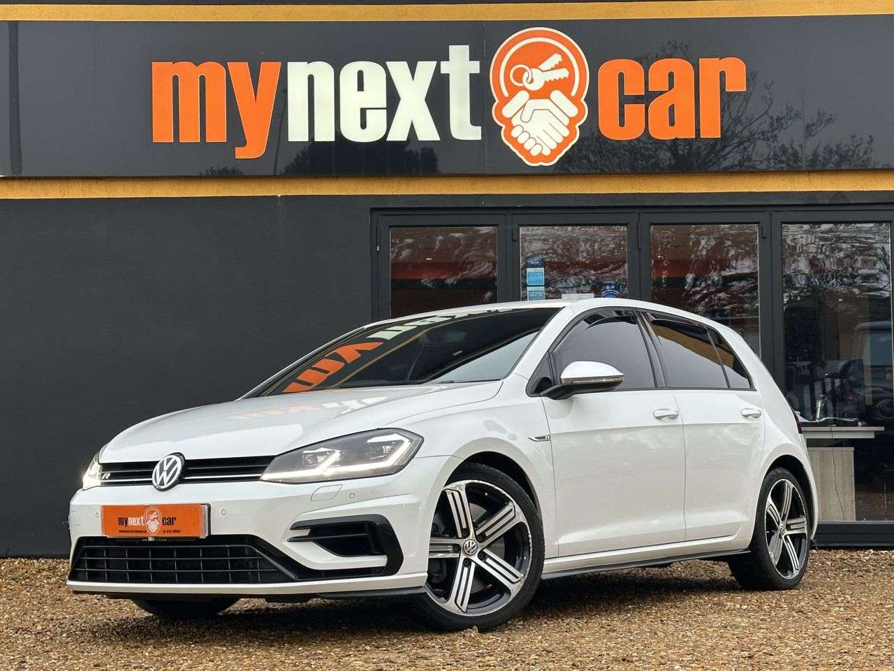 2017 VOLKSWAGEN GOLF 2017 VOLKSWAGEN GOLF