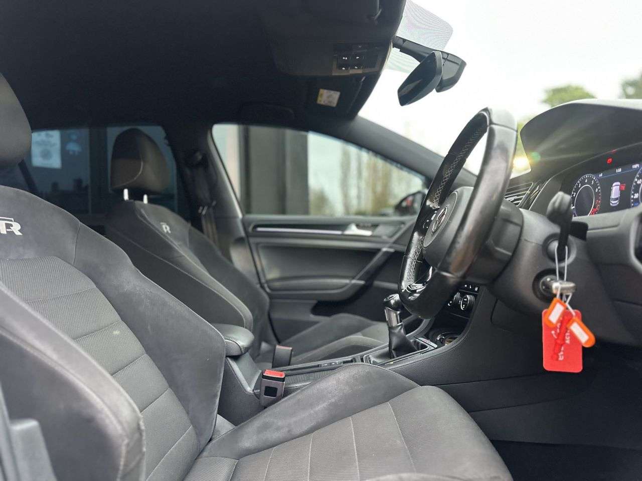 2017 VOLKSWAGEN GOLF 2017 VOLKSWAGEN GOLF