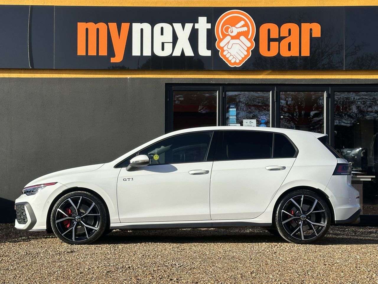 2025 VOLKSWAGEN GOLF 2025 VOLKSWAGEN GOLF