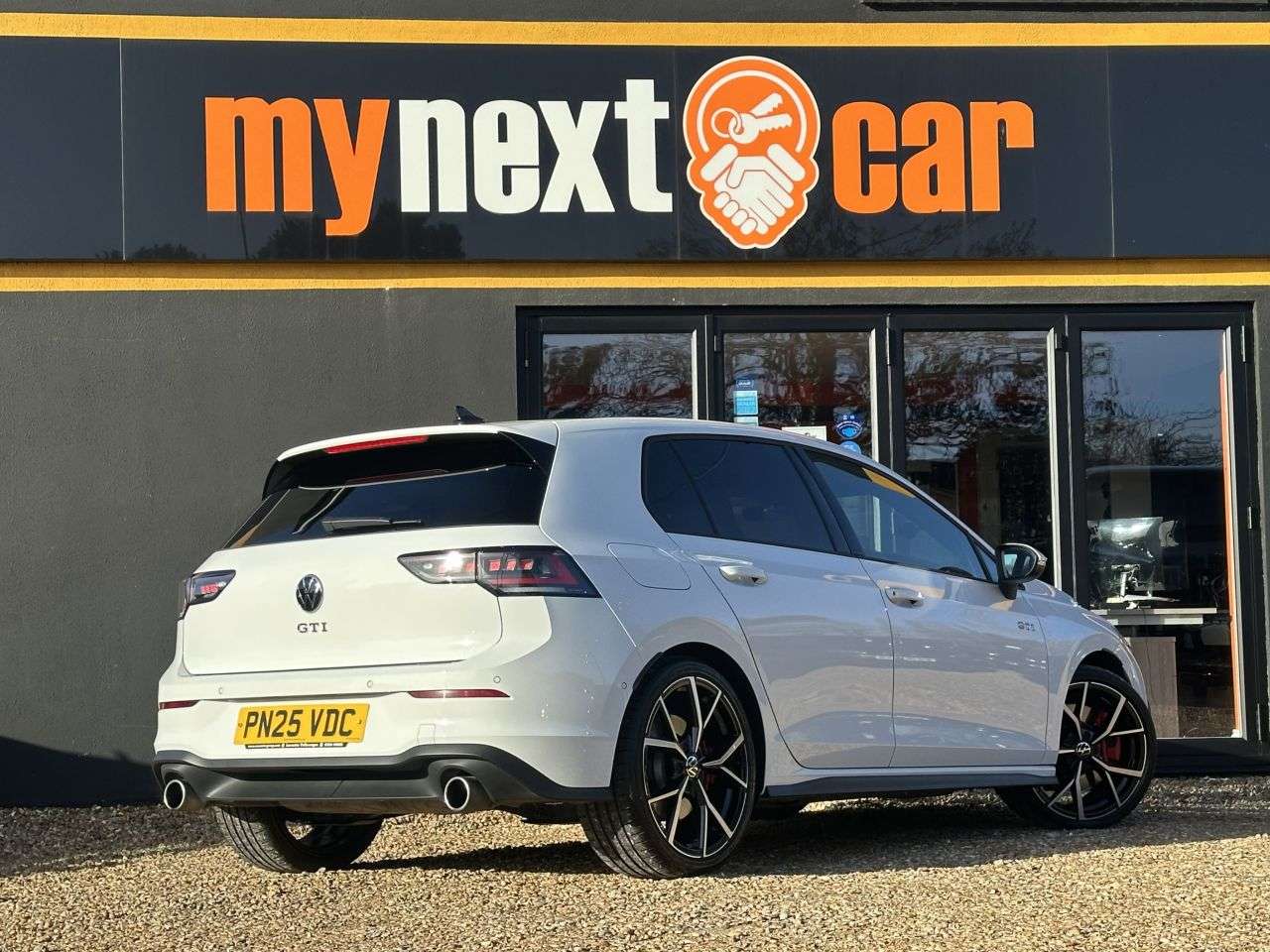 2025 VOLKSWAGEN GOLF 2025 VOLKSWAGEN GOLF