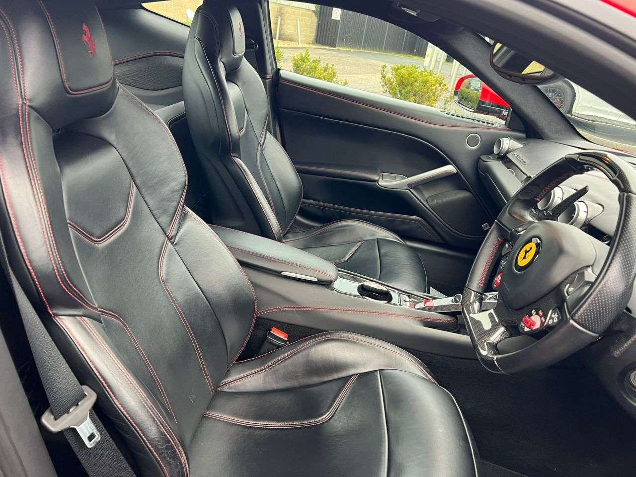 2015 FERRARI F12 BERLINETTA 2015 FERRARI F12 BERLINETTA