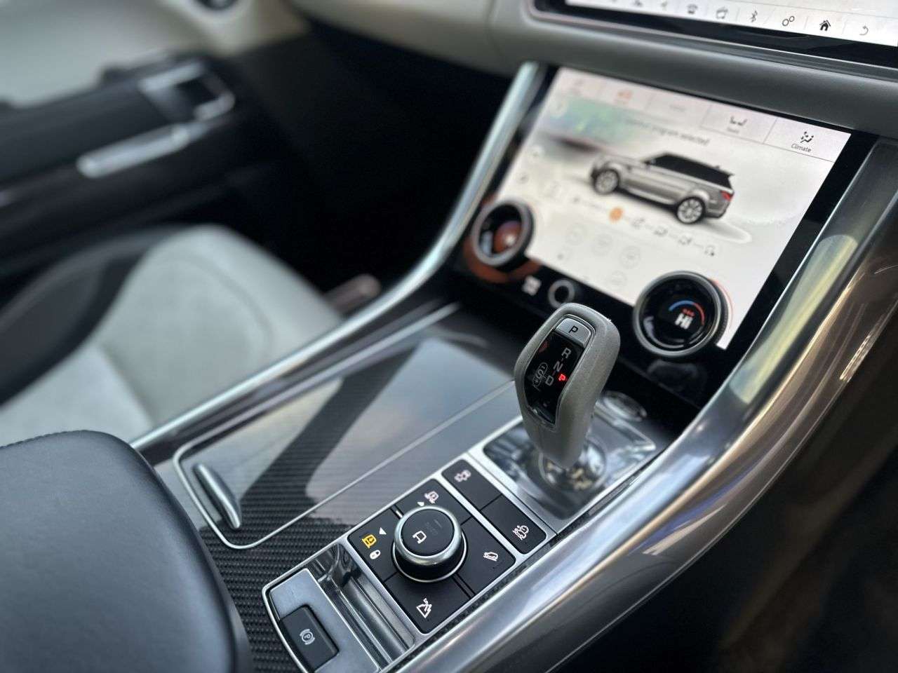 null LAND ROVER RANGE ROVER SPORT null LAND ROVER RANGE ROVER SPORT