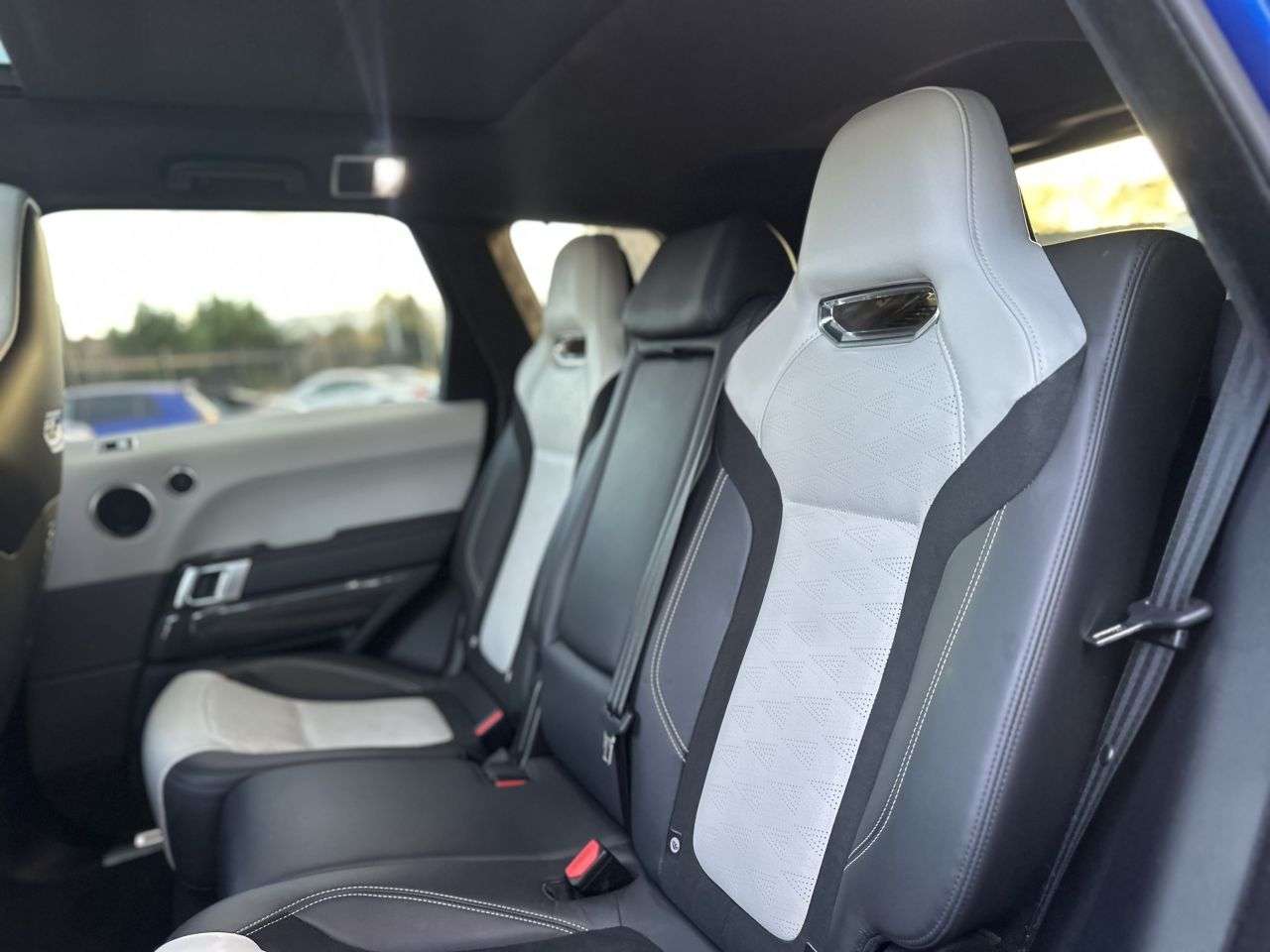 null LAND ROVER RANGE ROVER SPORT null LAND ROVER RANGE ROVER SPORT