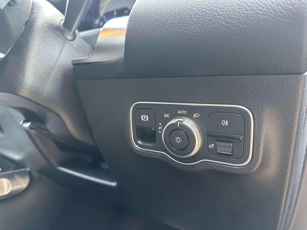 2023 MERCEDES-BENZ GLB 2023 MERCEDES-BENZ GLB