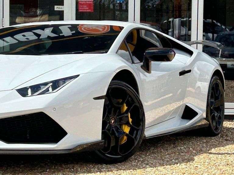 null LAMBORGHINI HURACAN null LAMBORGHINI HURACAN