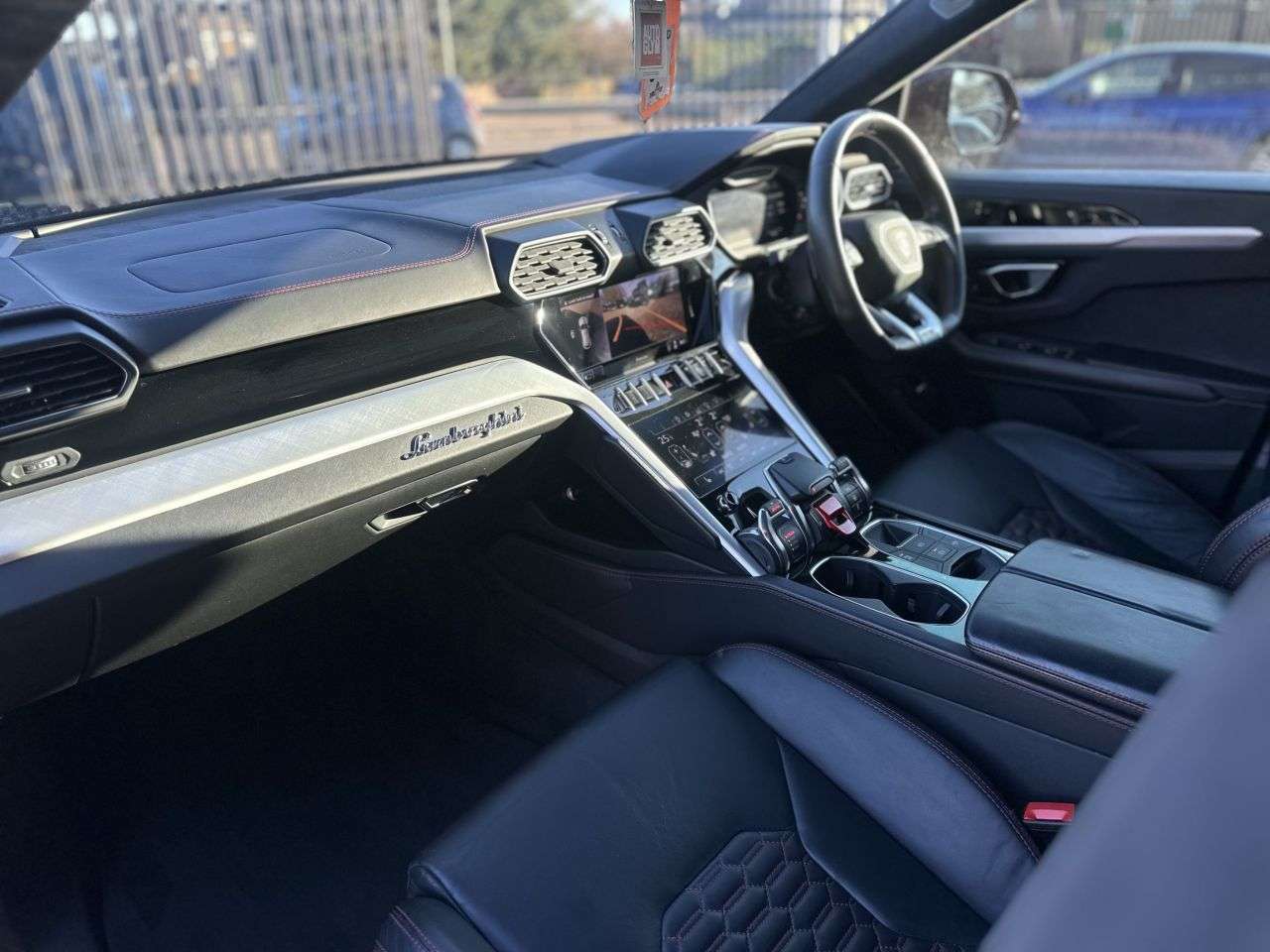 2020 LAMBORGHINI URUS 2020 LAMBORGHINI URUS