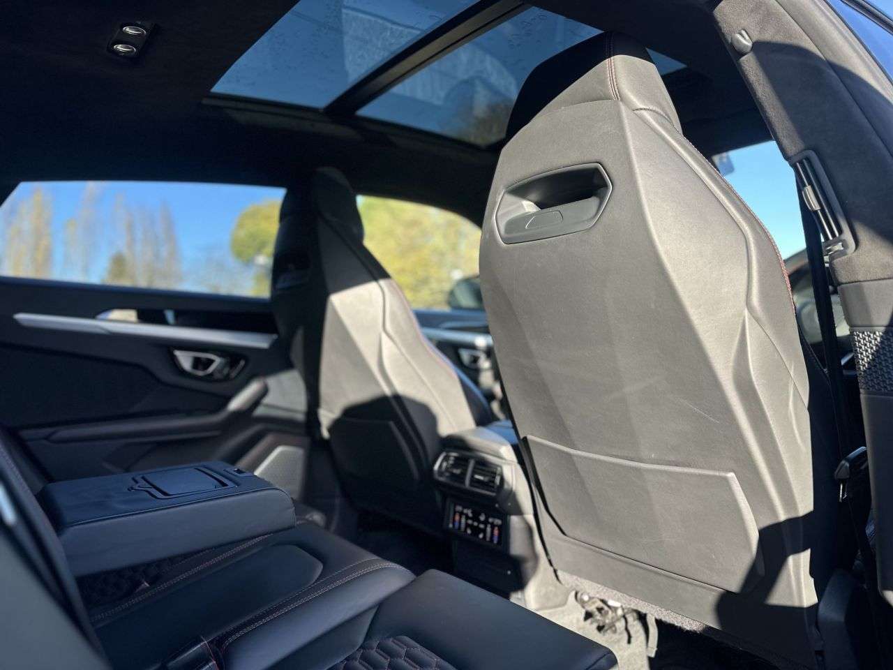 2020 LAMBORGHINI URUS 2020 LAMBORGHINI URUS