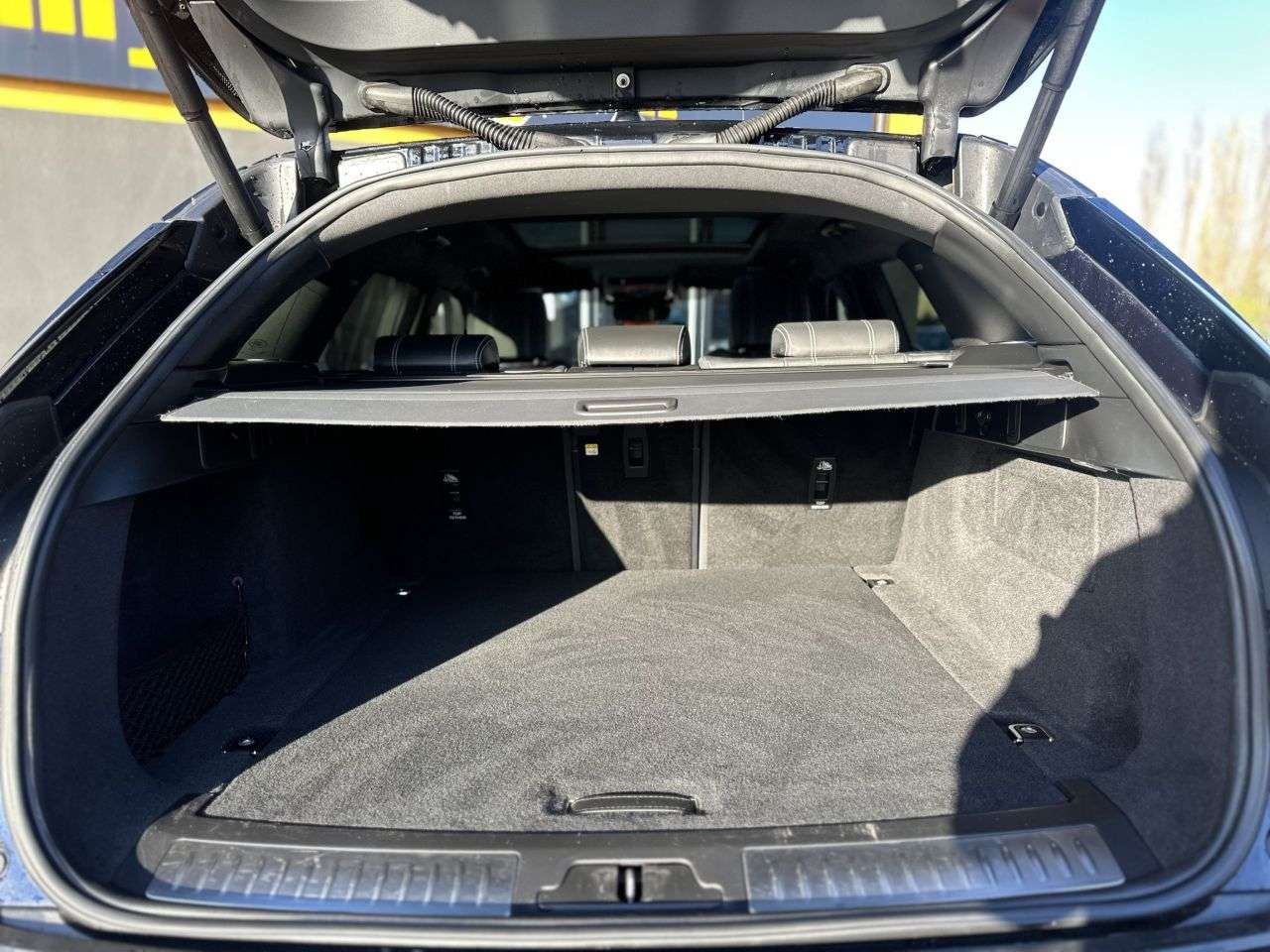 2021 LAND ROVER RANGE ROVER VELAR 2021 LAND ROVER RANGE ROVER VELAR