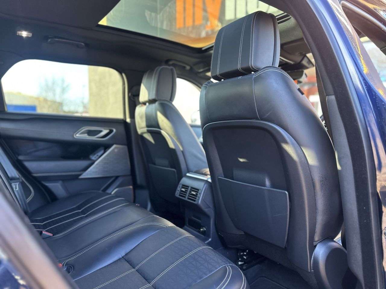 2021 LAND ROVER RANGE ROVER VELAR 2021 LAND ROVER RANGE ROVER VELAR