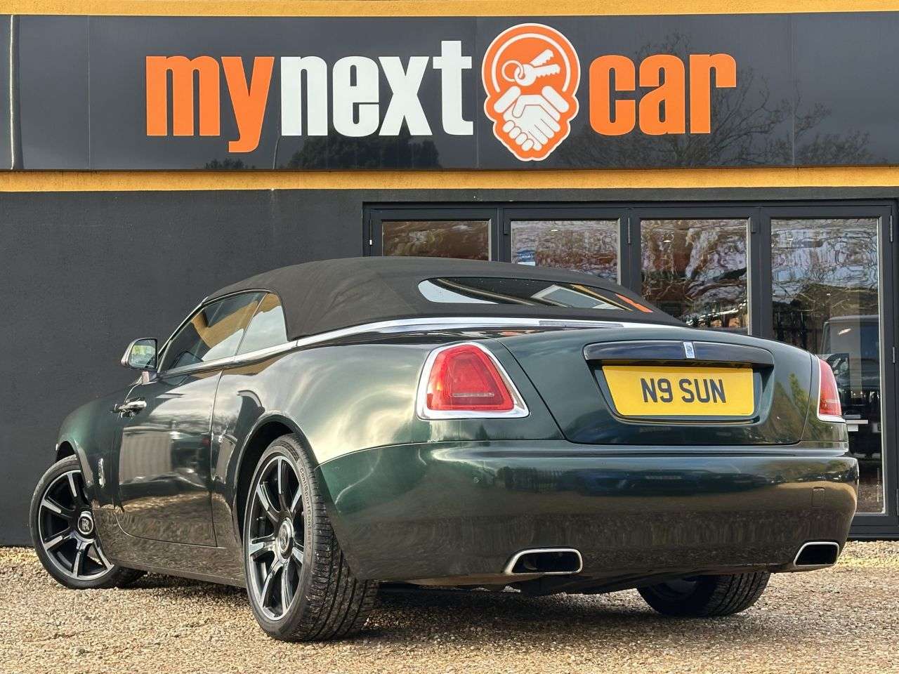 2016 ROLLS-ROYCE DAWN 2016 ROLLS-ROYCE DAWN