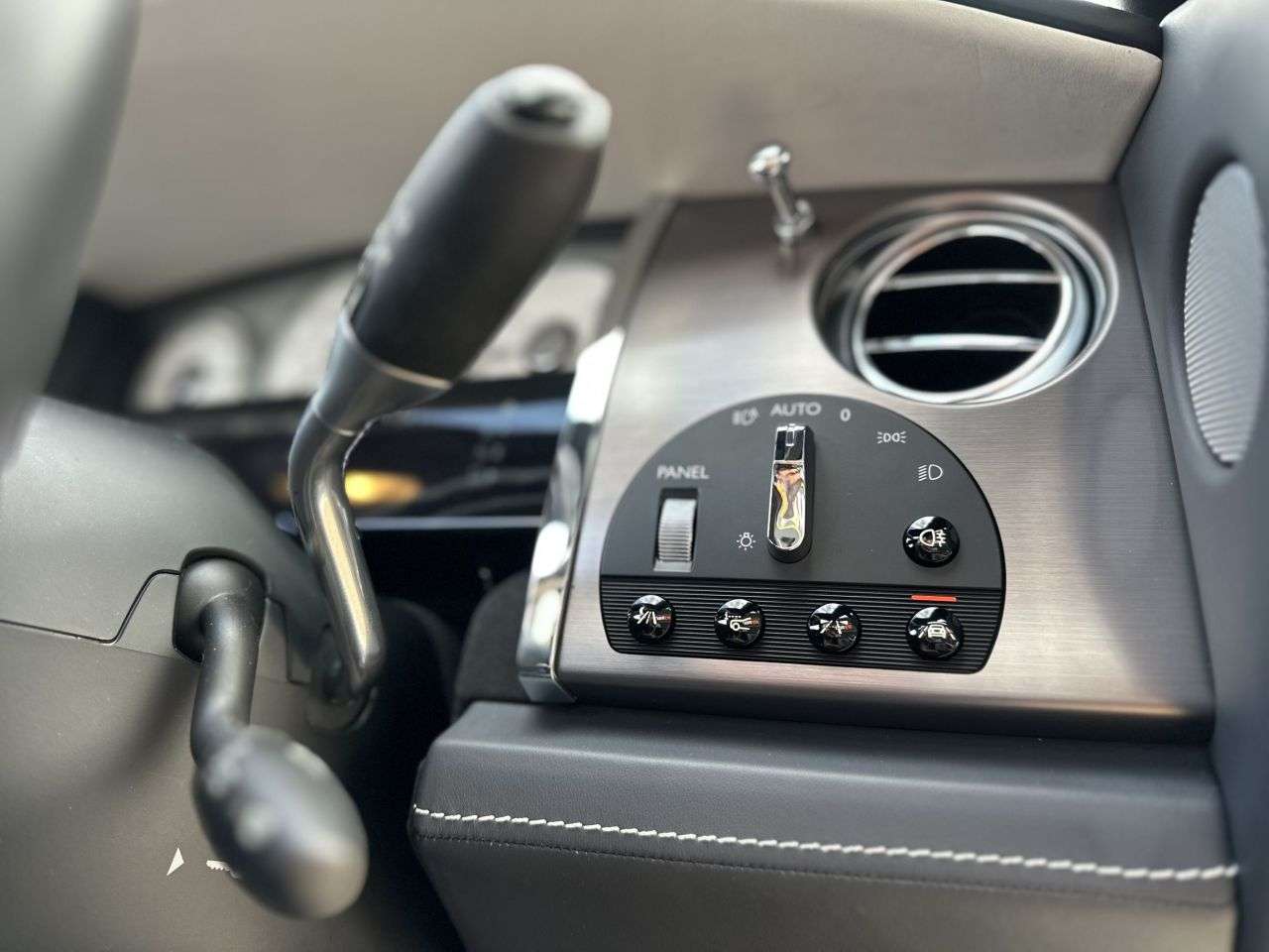 2016 ROLLS-ROYCE DAWN 2016 ROLLS-ROYCE DAWN