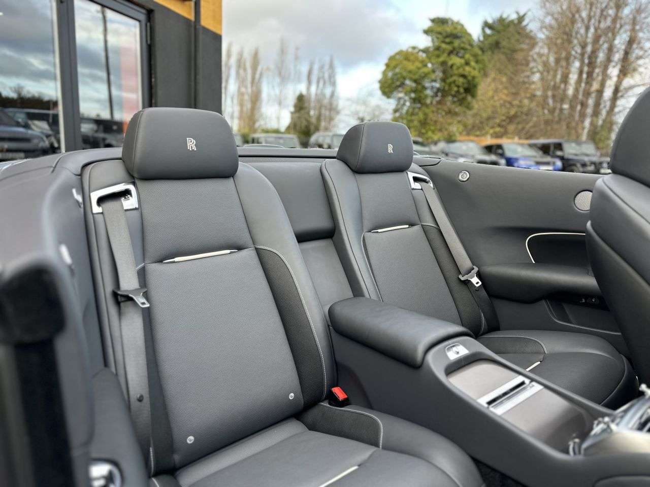 2016 ROLLS-ROYCE DAWN 2016 ROLLS-ROYCE DAWN