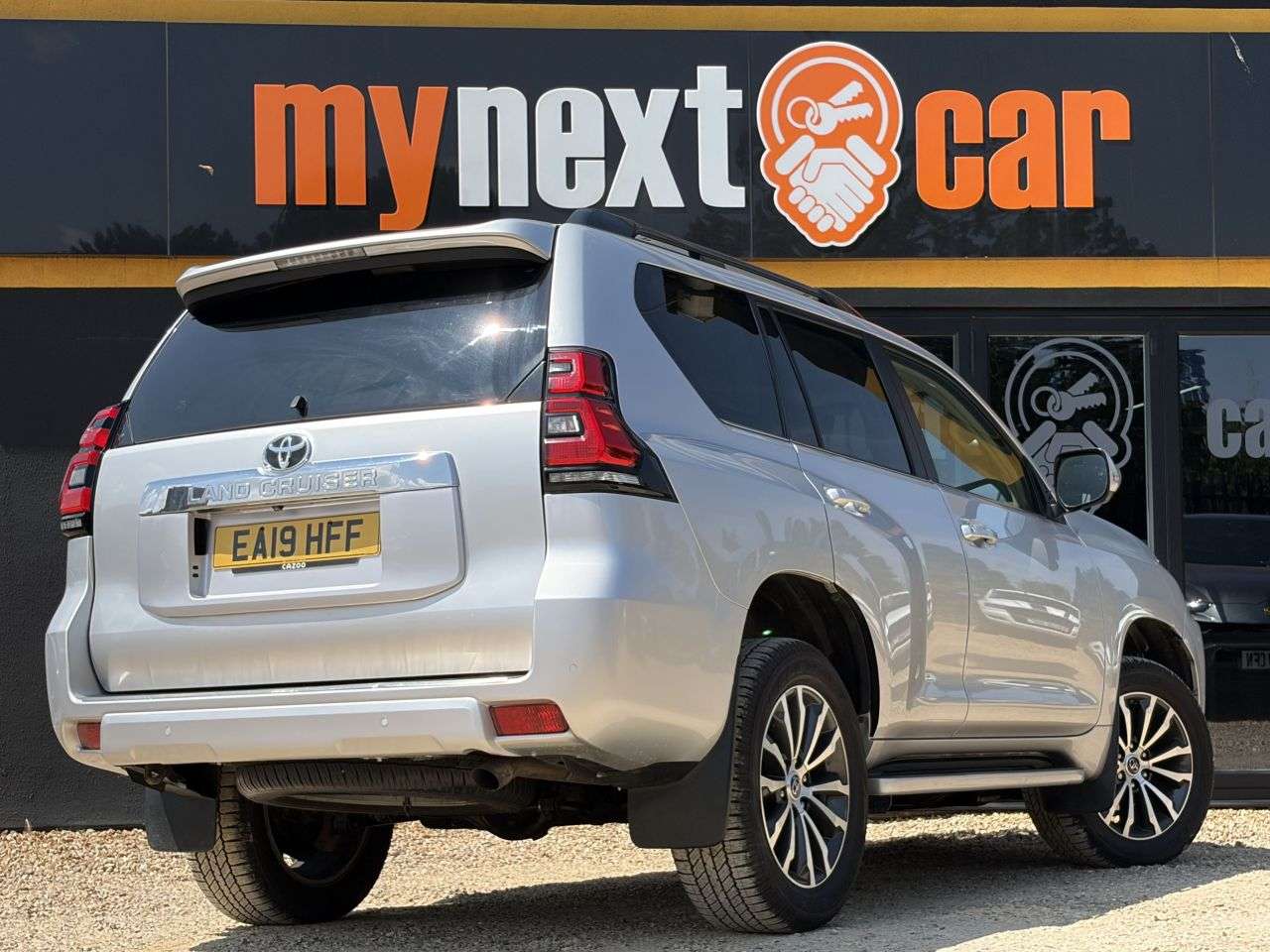 2019 TOYOTA LAND CRUISER 2019 TOYOTA LAND CRUISER
