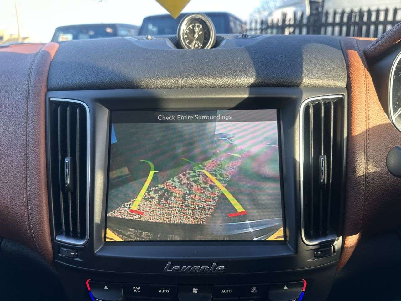 2019 MASERATI LEVANTE 2019 MASERATI LEVANTE