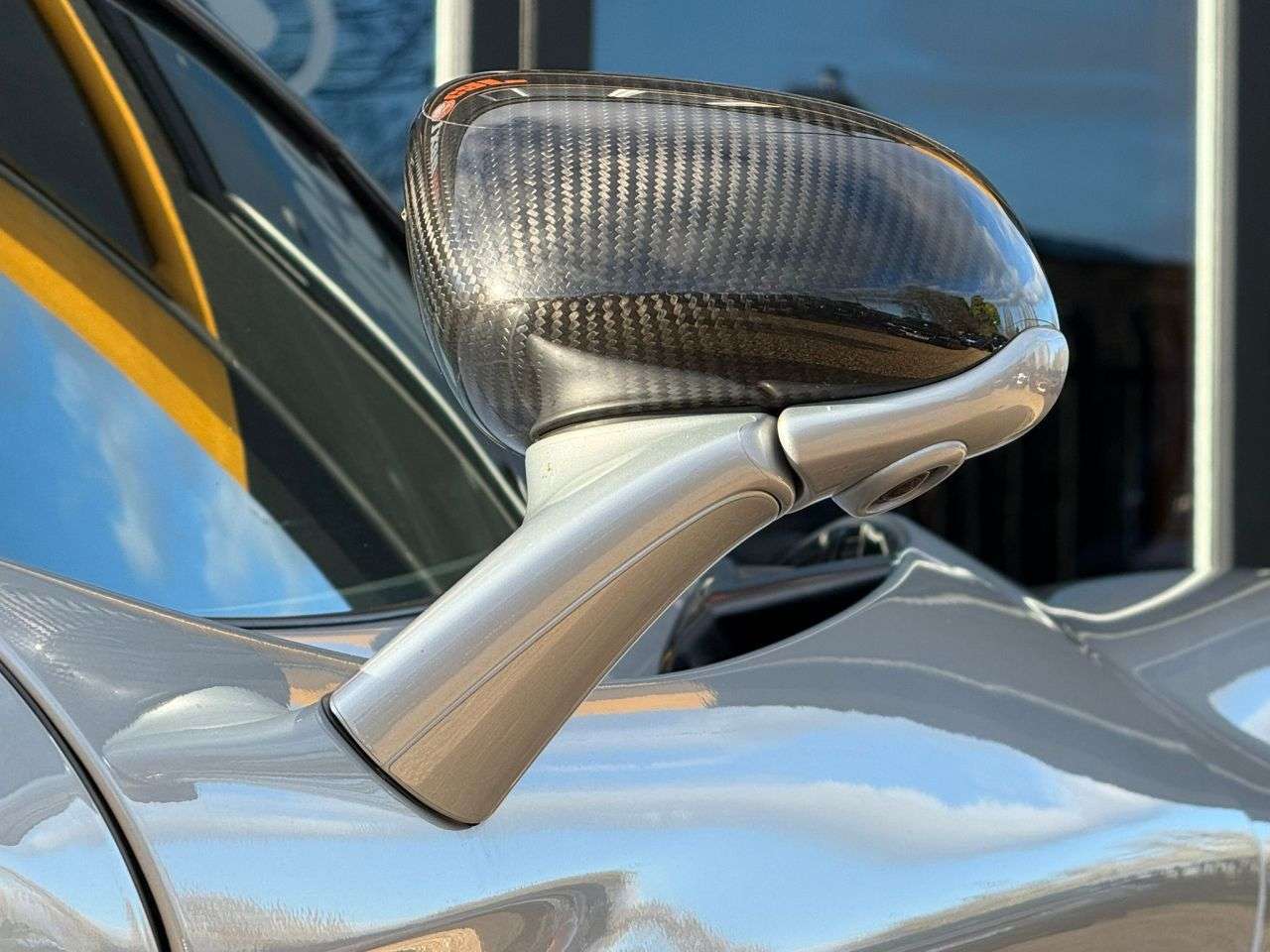 2019 MCLAREN 720S 2019 MCLAREN 720S