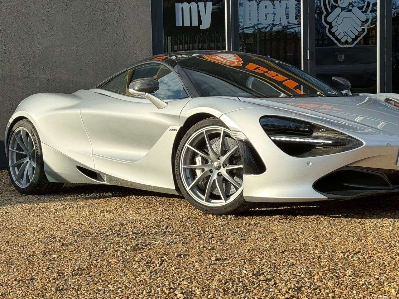 2019 MCLAREN 720S 2019 MCLAREN 720S
