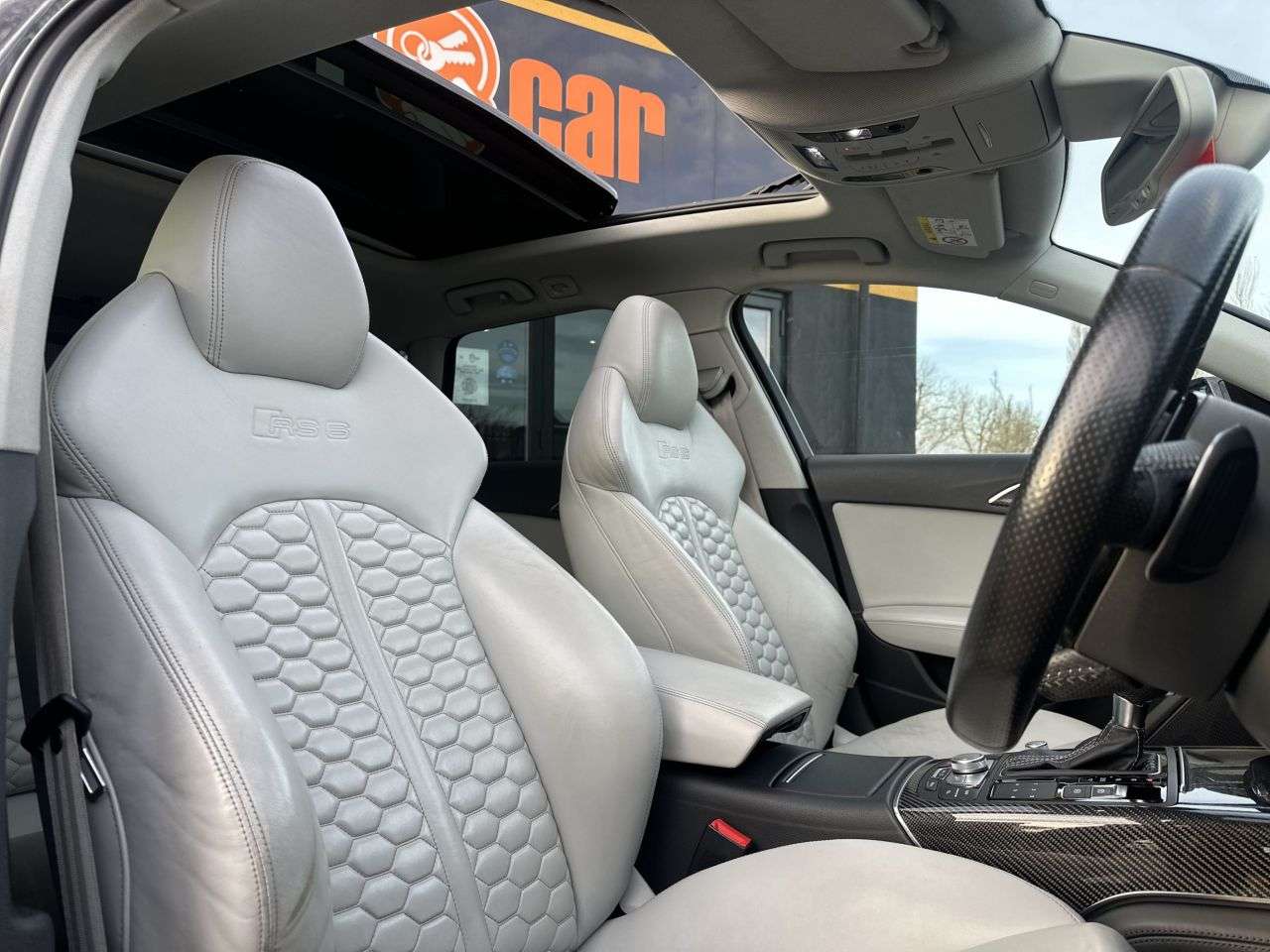 2015 AUDI RS6 AVANT 2015 AUDI RS6 AVANT