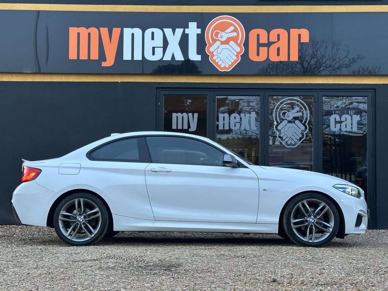 2018 BMW 2 SERIES 2018 BMW 2 SERIES