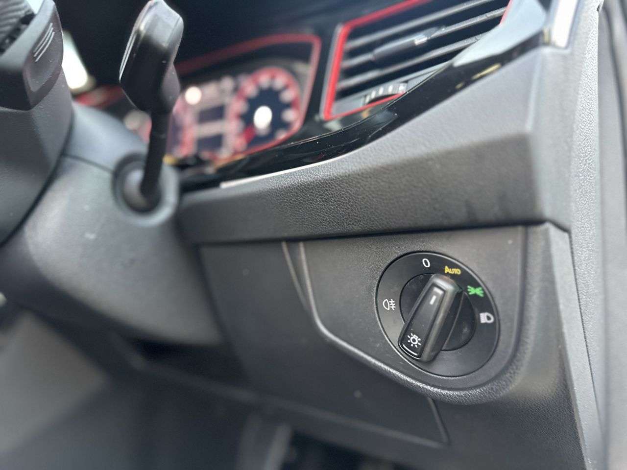 2024 VOLKSWAGEN POLO 2024 VOLKSWAGEN POLO