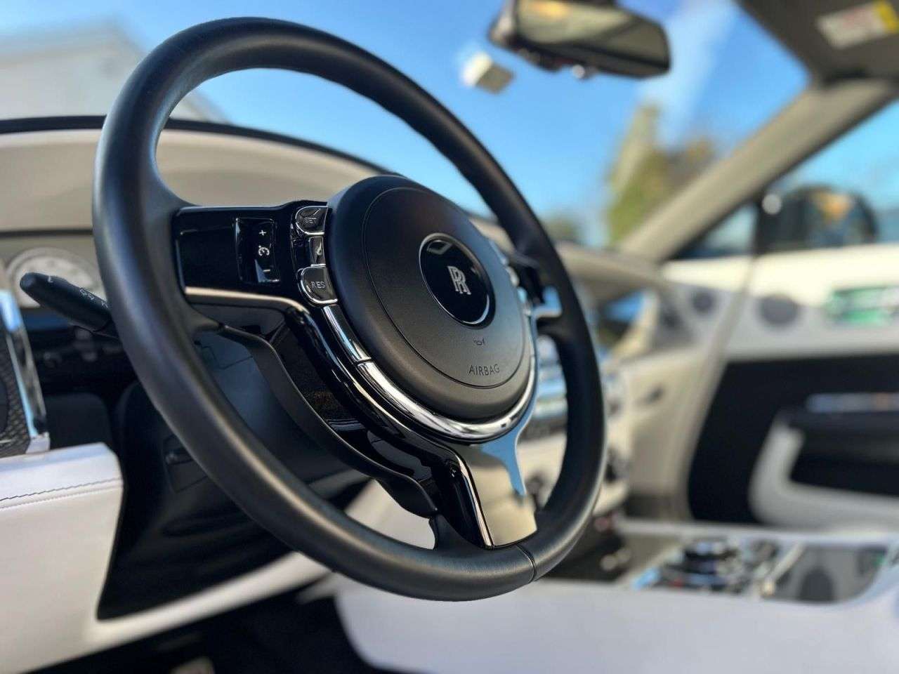 null ROLLS-ROYCE DAWN null ROLLS-ROYCE DAWN