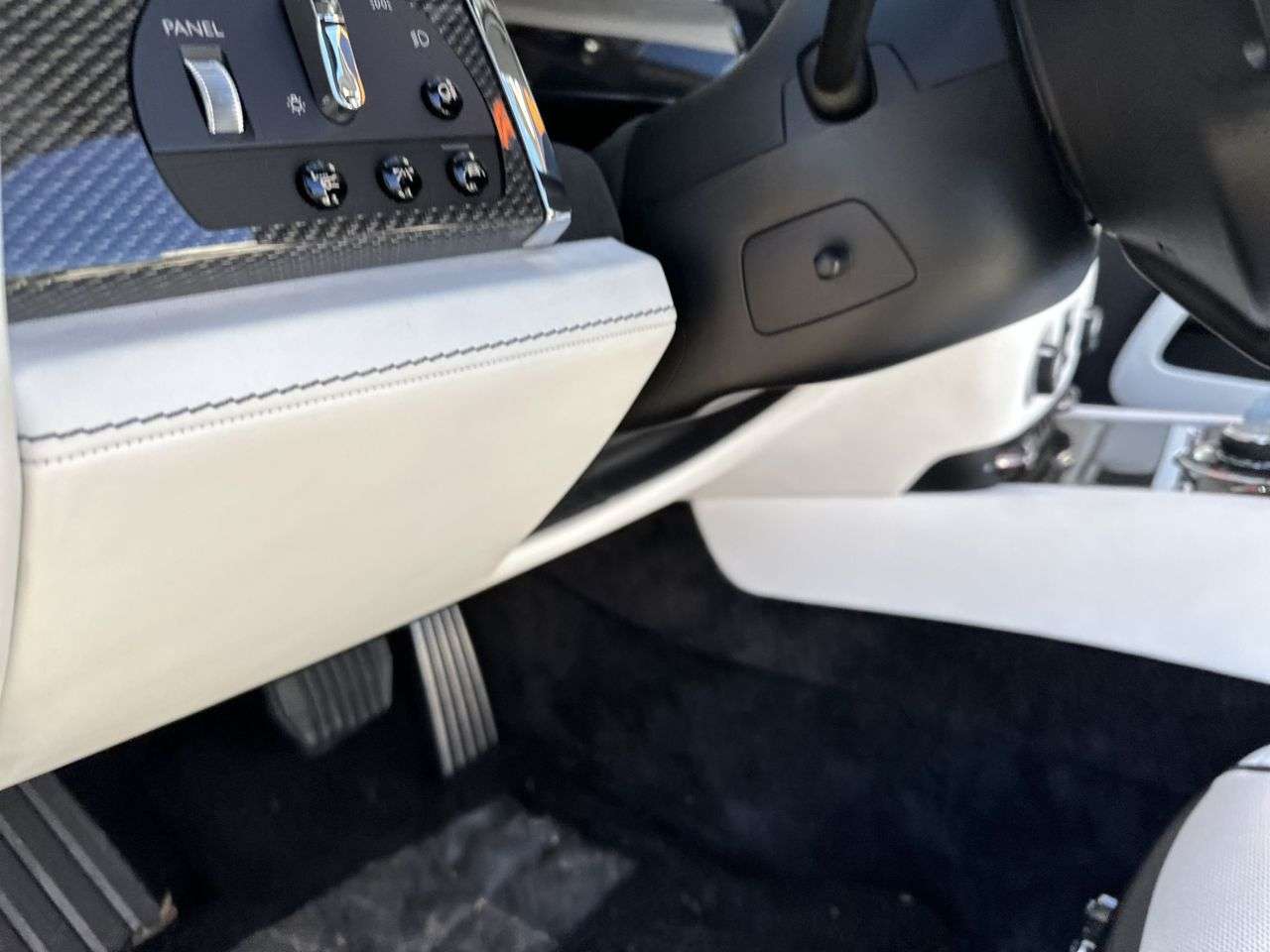 null ROLLS-ROYCE DAWN null ROLLS-ROYCE DAWN