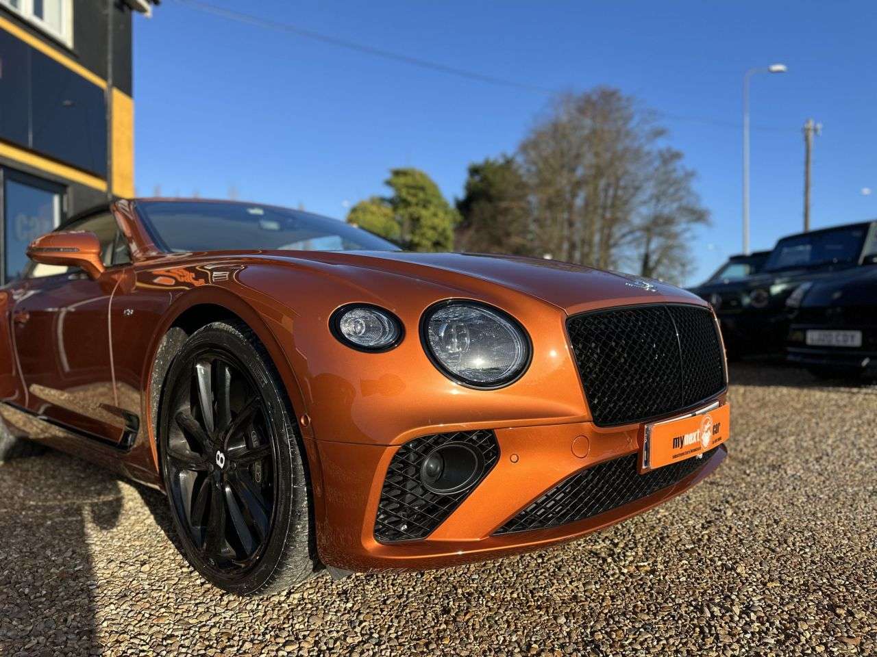 A null BENTLEY CONTINENTAL 4.0 V8 GTC Convertible 2dr Petrol Auto 4WD Euro 6 (s/s) (550 ps) * DELIVERY A null BENTLEY CONTINENTAL 4.0 V8 GTC Convertible 2dr Petrol Auto 4WD Euro 6 (s/s) (550 ps) * DELIVERY