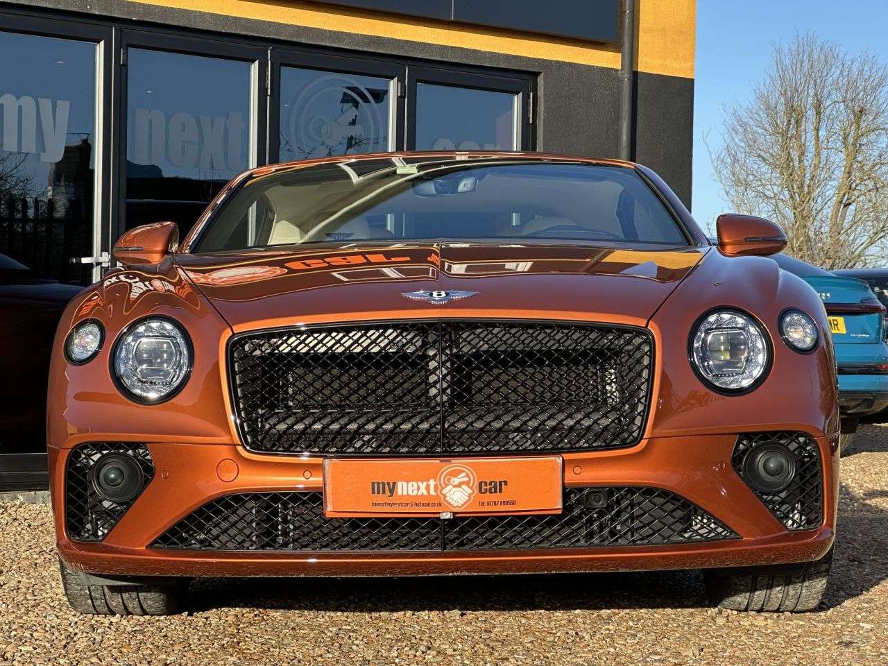 A null BENTLEY CONTINENTAL 4.0 V8 GTC Convertible 2dr Petrol Auto 4WD Euro 6 (s/s) (550 ps) * DELIVERY A null BENTLEY CONTINENTAL 4.0 V8 GTC Convertible 2dr Petrol Auto 4WD Euro 6 (s/s) (550 ps) * DELIVERY