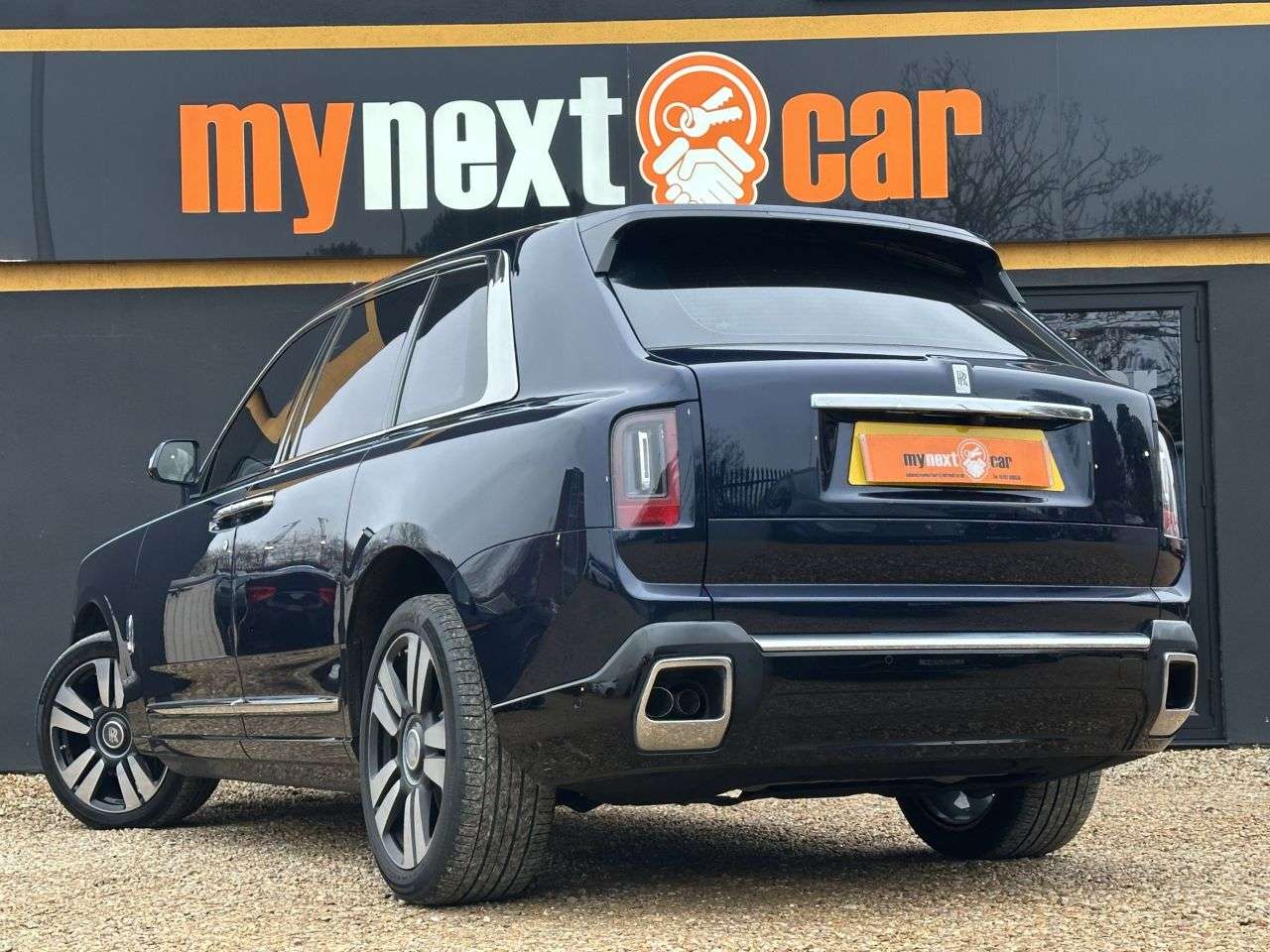 null ROLLS-ROYCE CULLINAN SERIES II null ROLLS-ROYCE CULLINAN SERIES II