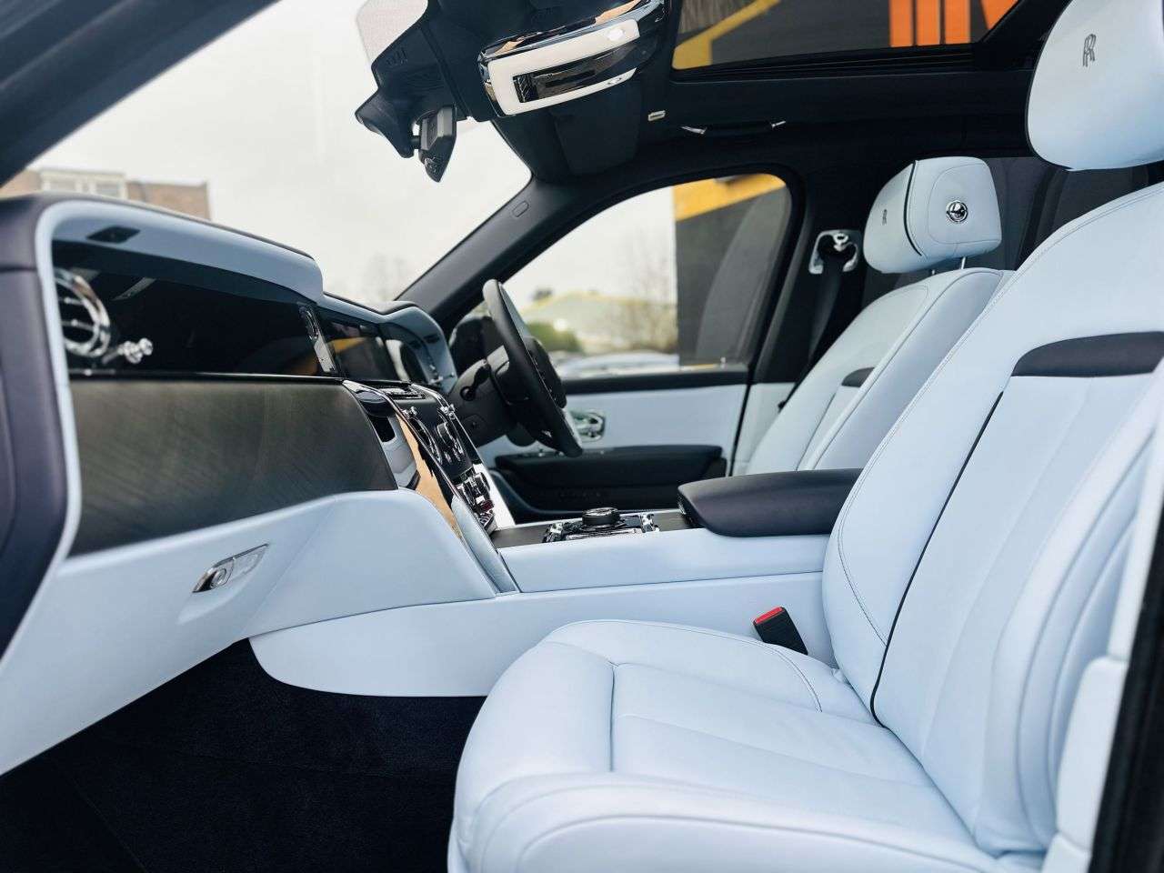 null ROLLS-ROYCE CULLINAN SERIES II null ROLLS-ROYCE CULLINAN SERIES II